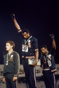 o-TOMMIE-SMITH-570